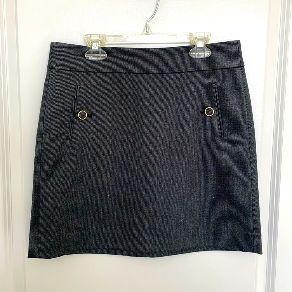 NWT. Loft Petite Skirt, Size 2P